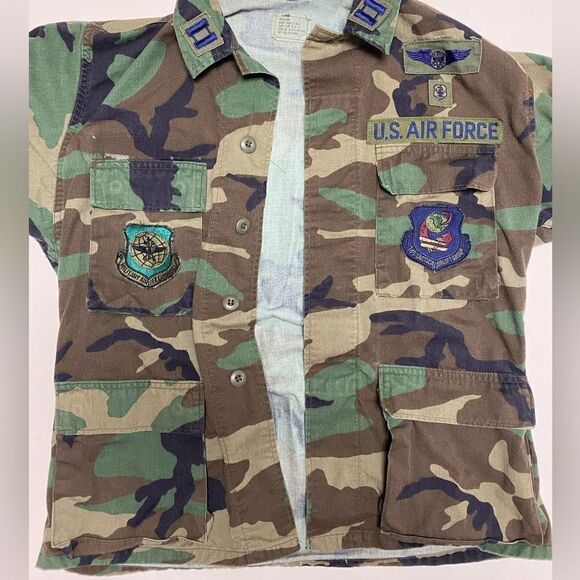 U.S. Air Force Authentic Small Combat Camouflage Button Down Jacket - Picture 4 of 15